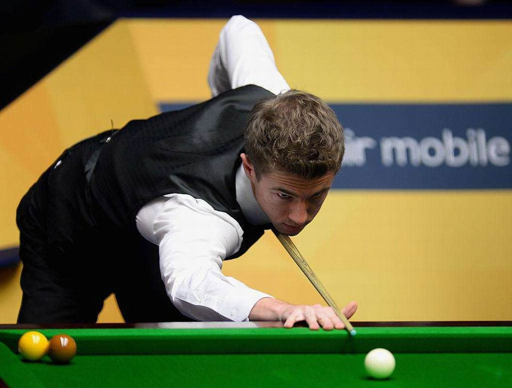 起伏不定 起伏不定