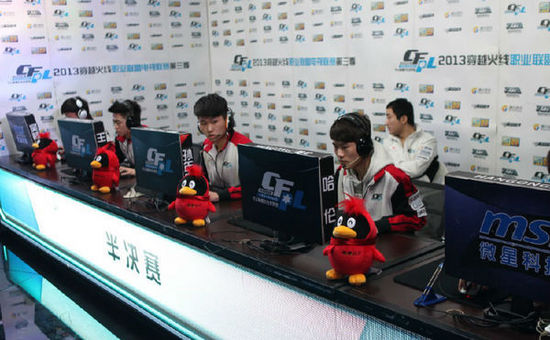 的热情助阵 的热情助阵