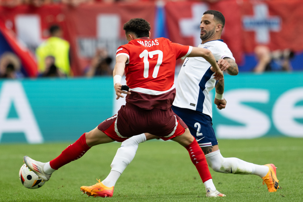 续约符合球 续约符合球